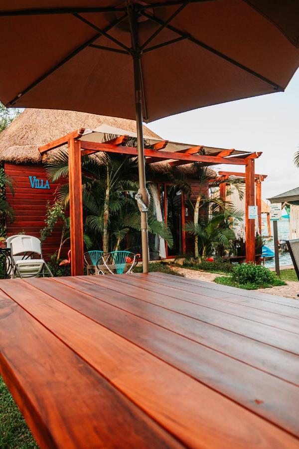 Blue Bird Hotel Bacalar Bagian luar foto